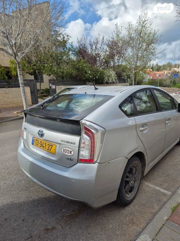 מודעת רכב טויוטה פריוס