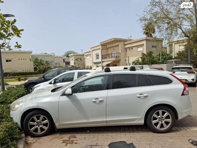 מודעת רכב וולוו V60