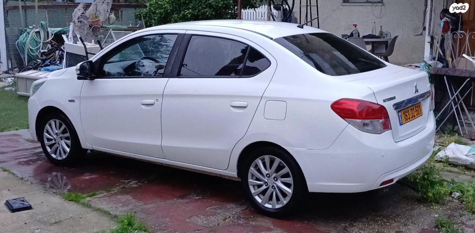 מודעת רכב מיצובישי אטראז'