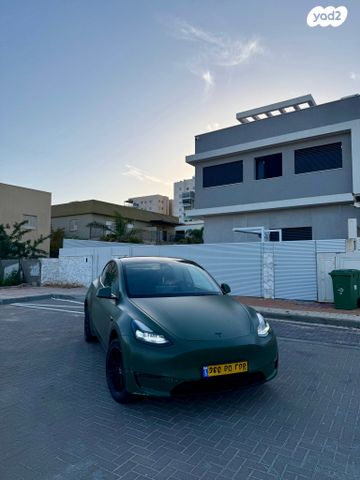 מודעת רכב טסלה מודל Y