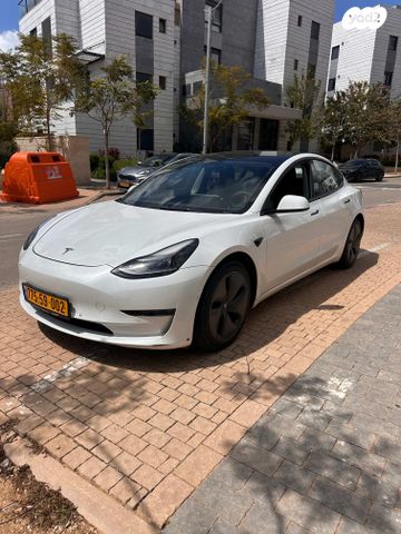 מודעת רכב טסלה מודל 3