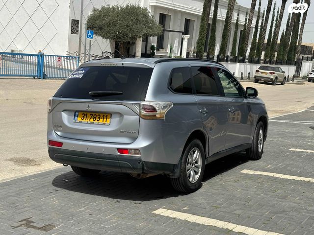 מודעת רכב מיצובישי אאוטלנדר 1