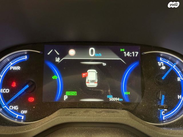 מודעת רכב טויוטה RAV4