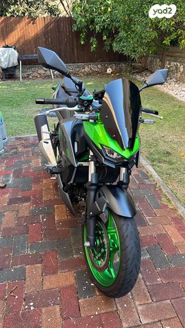 מודעת רכב קאוואסאקי Z500