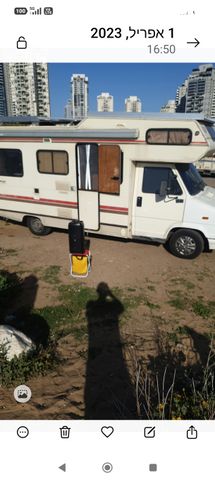 מודעת רכב ממונע אוטוקראוון