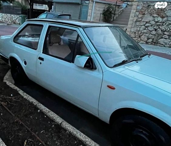 מודעת רכב אופל