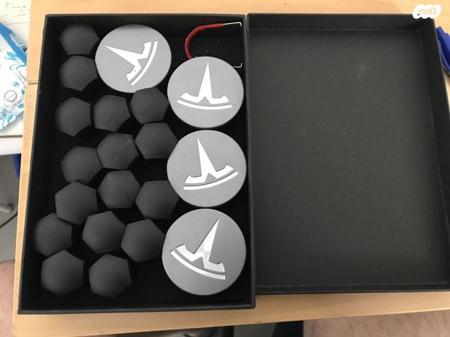 feedItemObj.data.row_1