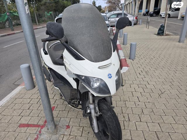 feedItemObj.data.row_1