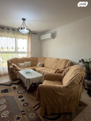 פנחס לבון 15