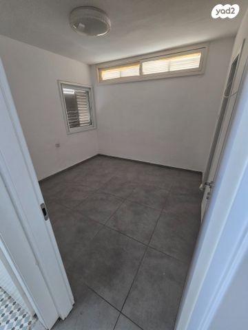 דירה, אור יהודה