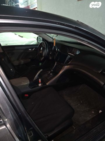 מודעת רכב הונדה אקורד