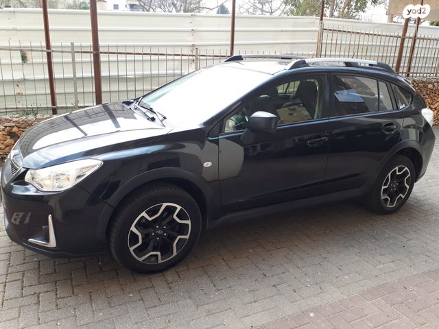 מודעת רכב סובארו XV