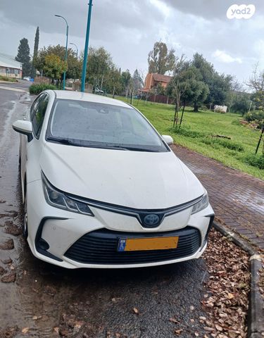 מודעת רכב טויוטה קורולה