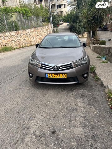 מודעת רכב טויוטה קורולה