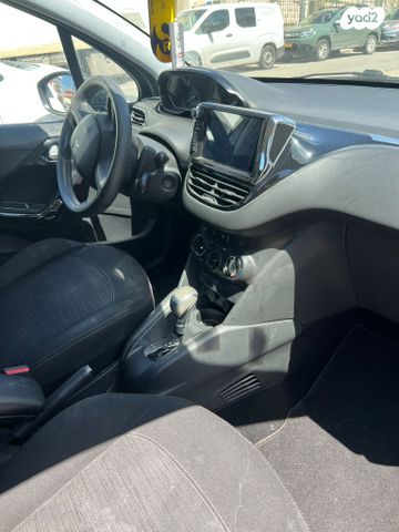 מודעת רכב פיג'ו 208