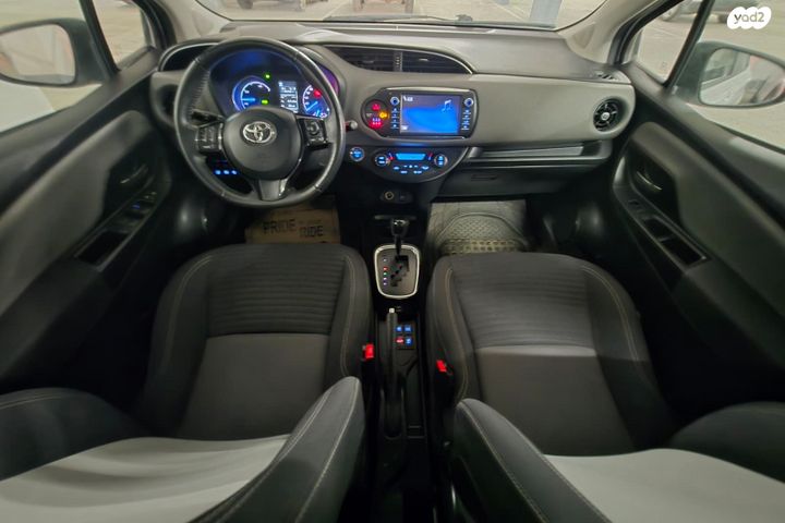 מודעת רכב טויוטה יאריס