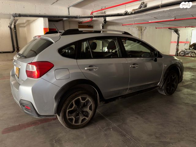 מודעת רכב סובארו XV