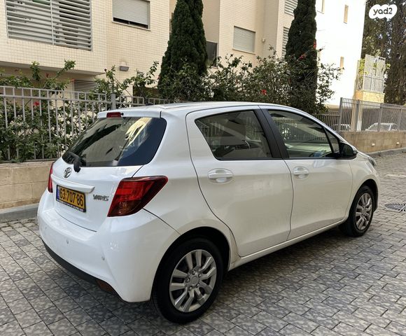 מודעת רכב טויוטה יאריס