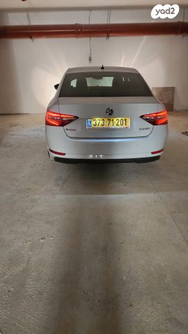 מודעת רכב סקודה סופרב