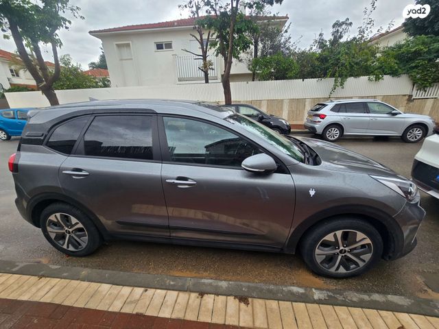 מודעת רכב קיה נירו פלוס