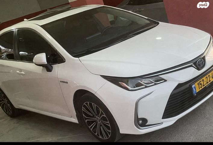 מודעת רכב טויוטה קורולה