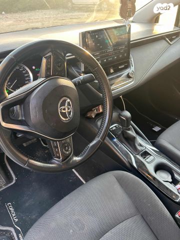 מודעת רכב טויוטה קורולה