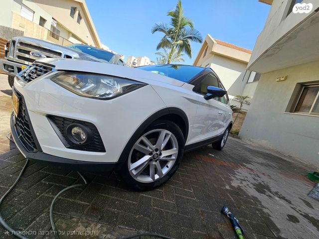 מודעת רכב סיאט ארונה