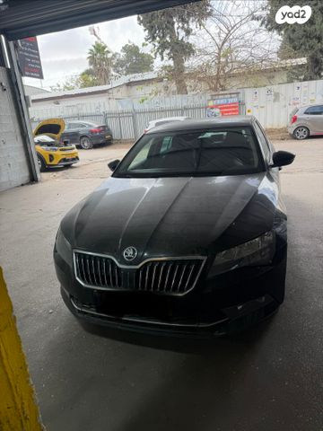 מודעת רכב סקודה סופרב