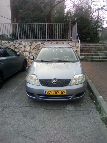 מודעת רכב טויוטה קורולה