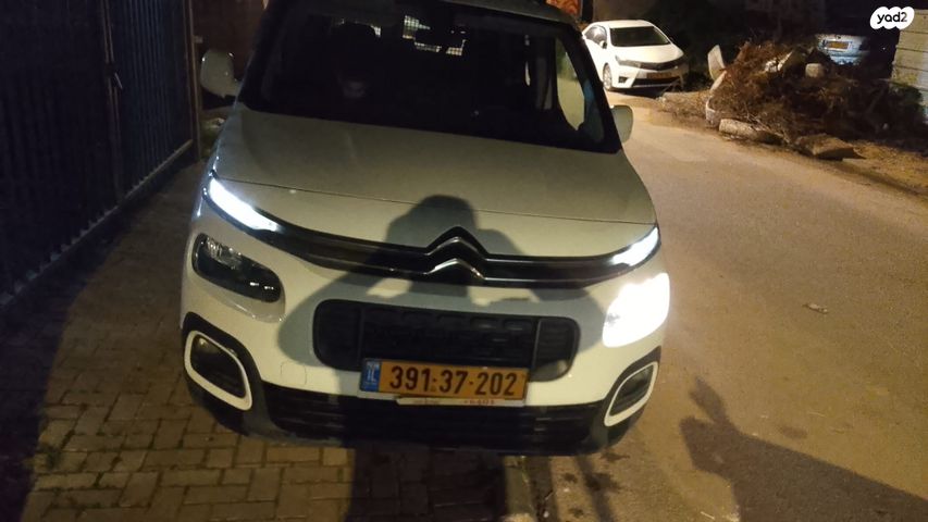 מודעת רכב סיטרואן ברלינגו