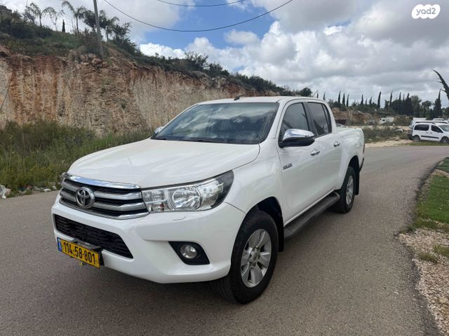 מודעת רכב טויוטה היילקס