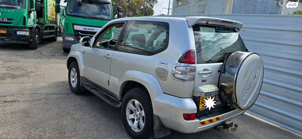 מודעת רכב טויוטה לנד קרוזר