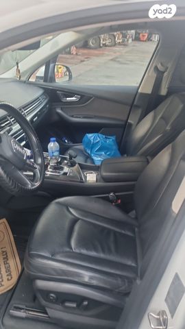 מודעת רכב אאודי Q7