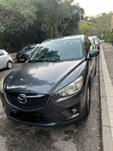 מודעת רכב מאזדה CX-5