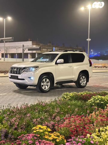 מודעת רכב טויוטה לנד קרוזר