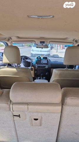 מודעת רכב טויוטה לנד קרוזר