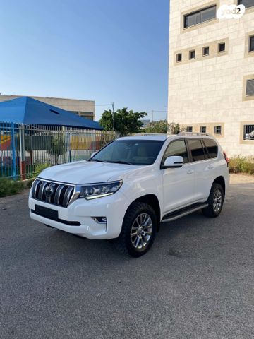 מודעת רכב טויוטה לנד קרוזר