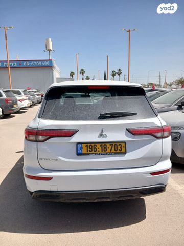 מודעת רכב מיצובישי אאוטלנדר 1