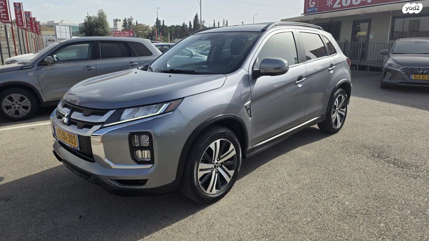 מודעת רכב מיצובישי ASX