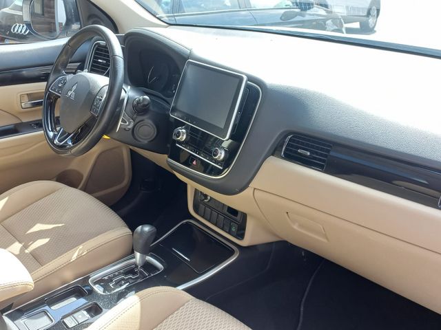 מודעת רכב מיצובישי אאוטלנדר 2