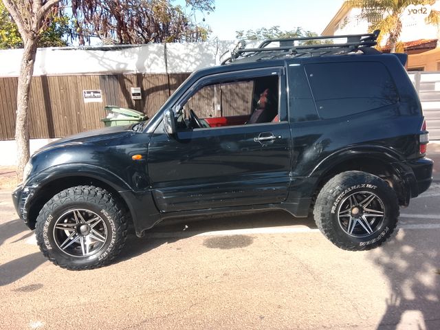 מודעת רכב מיצובישי פג'רו