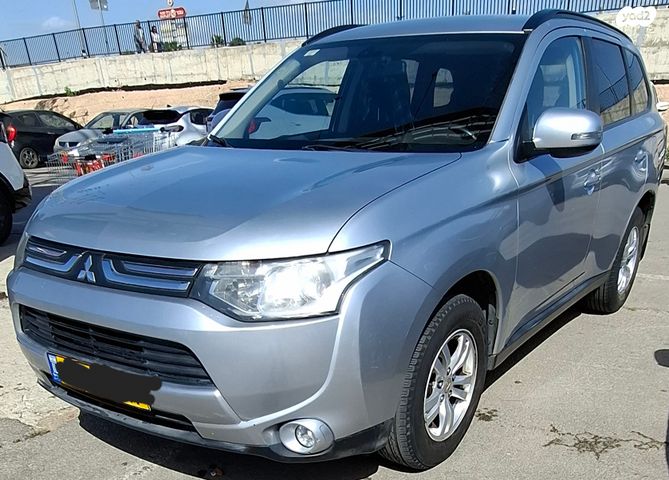 מודעת רכב מיצובישי אאוטלנדר