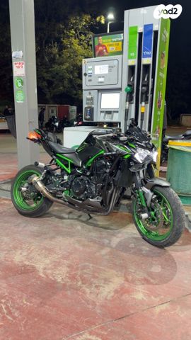 מודעת רכב קאוואסאקי Z900