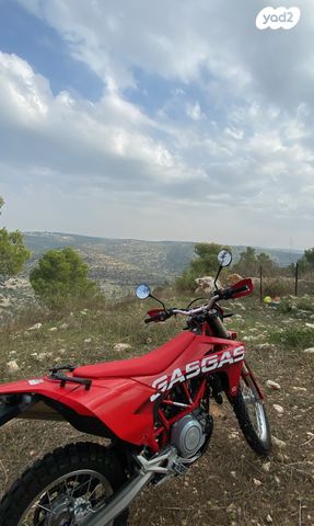 מודעת רכב גאס-גאס EC250