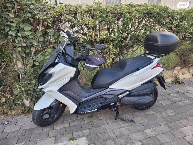 מודעת רכב קימקו דאון-טאון 250