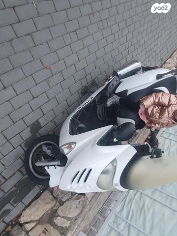 feedItemObj.data.row_1