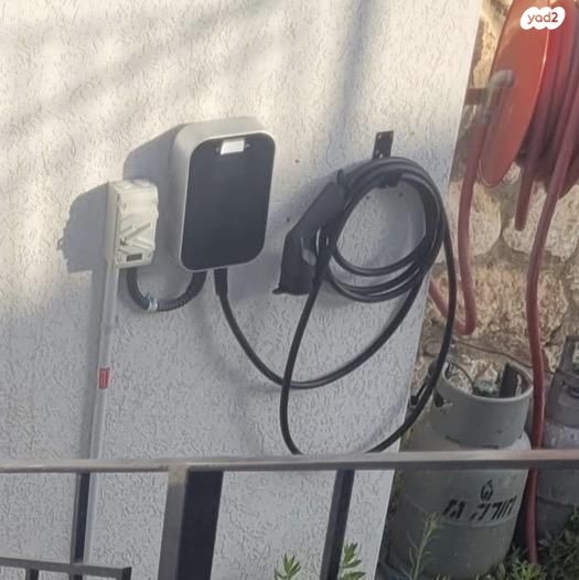 feedItemObj.data.row_1