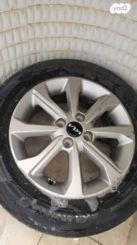 feedItemObj.data.row_1