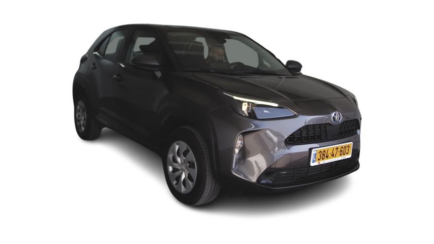 מודעת רכב טויוטה יאריס קרוס