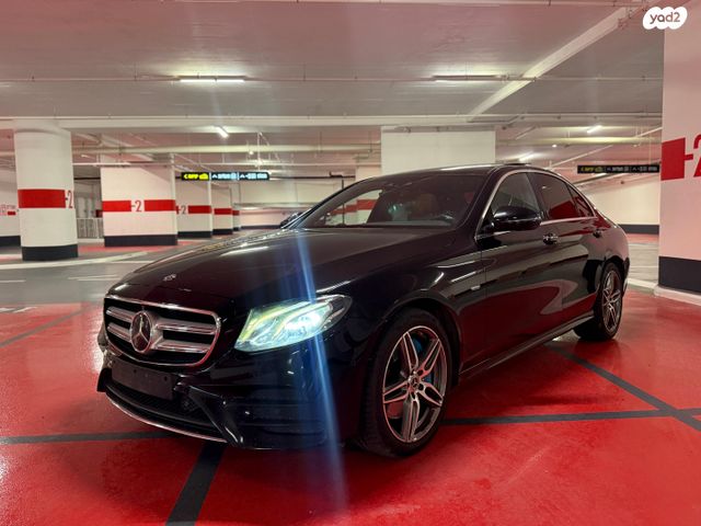 מודעת רכב מרצדס-בנץ E-class
